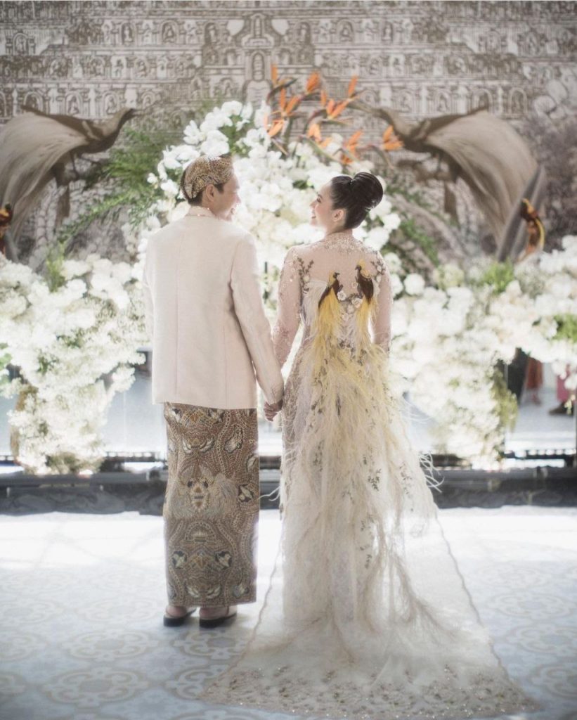 Bintang Filem RUDY HABIBIE, CHELSEA ISLAN Selamat Bergelar Isteri.