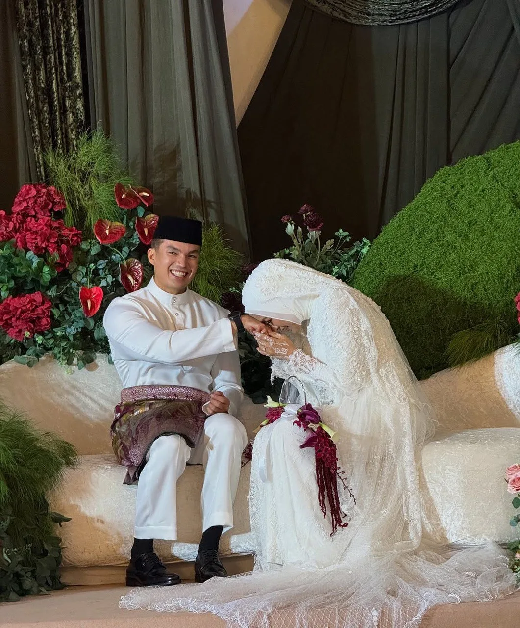 EZLISA LOY Kini Bergelar Isteri Kepada Hafiz Azizi Dengan Sekali Lafaz