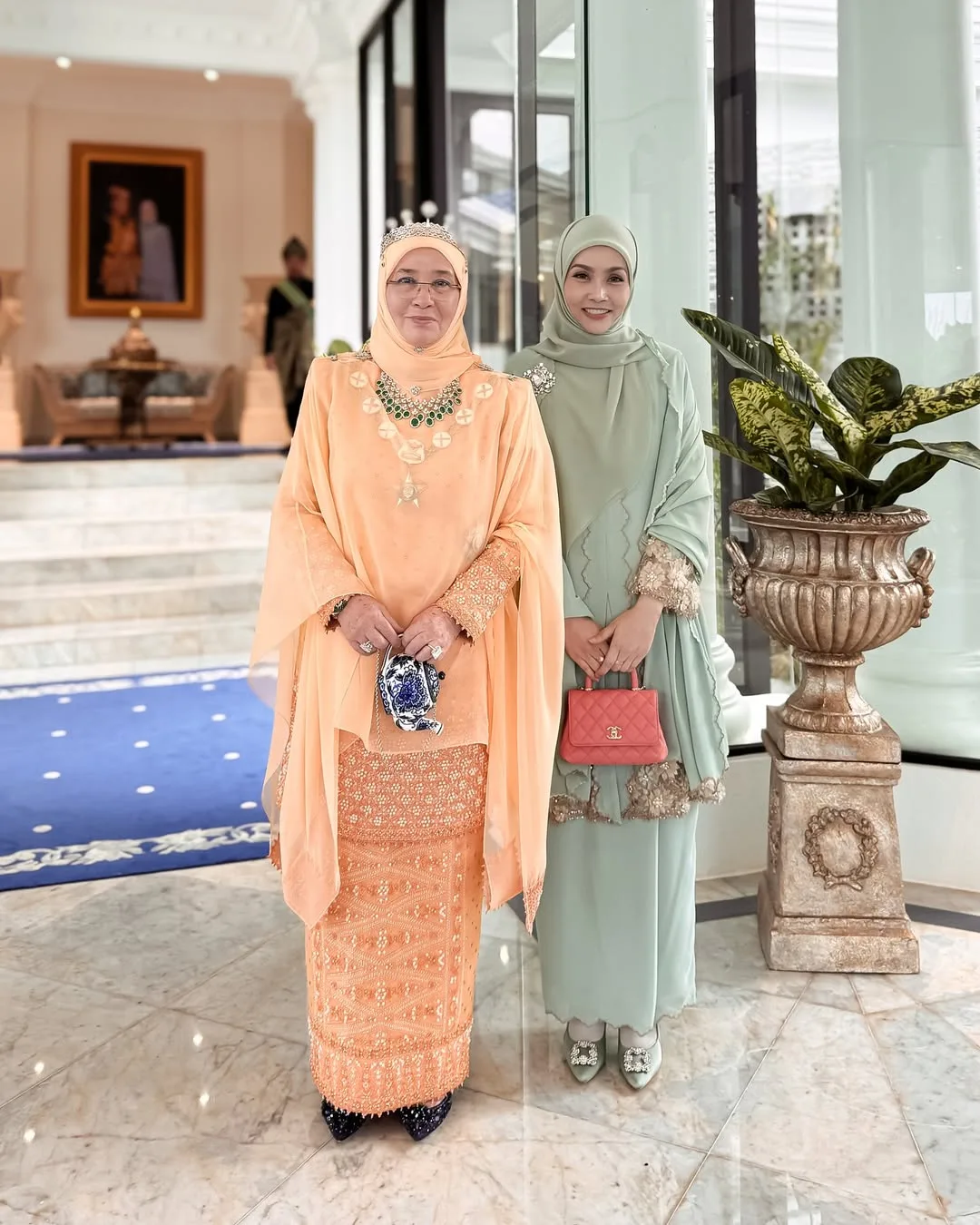 Bahagia Berganda, Usahawan Pempengaruh Yatie Kamarzaman Terima Gelaran Datin & Anak Sulung Tamat Foundation!