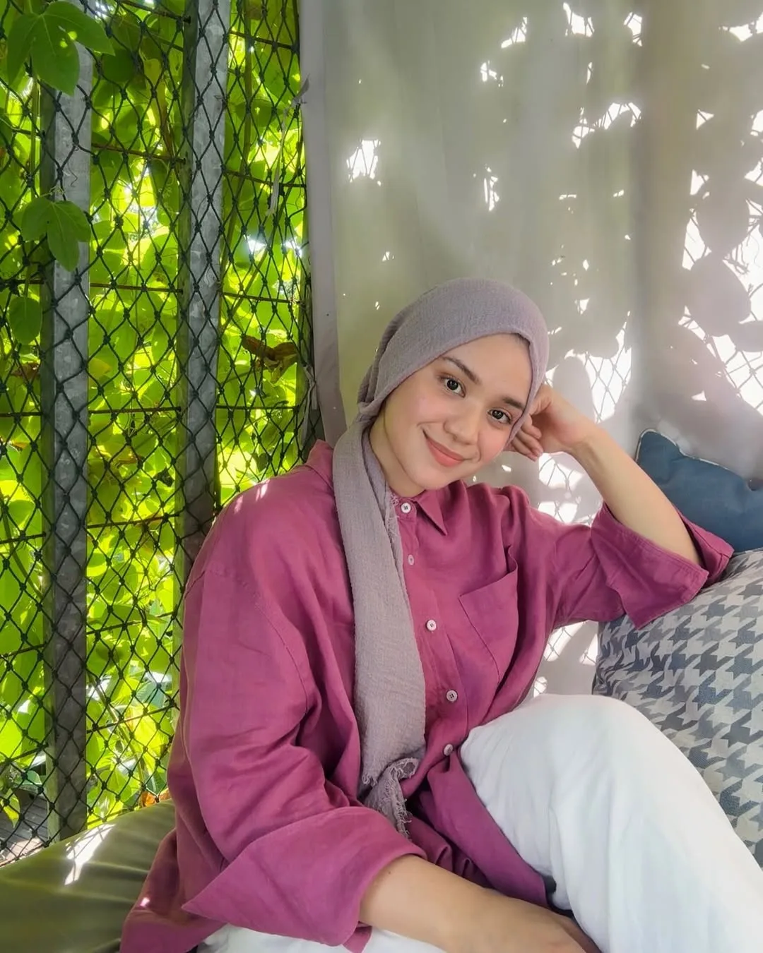 Bergelar Doktor Gigi & Miliki Wajah Ayu, Dr Ruhila Roslan Warisi Gen Cantik Puan Sri Normala Samsudin!