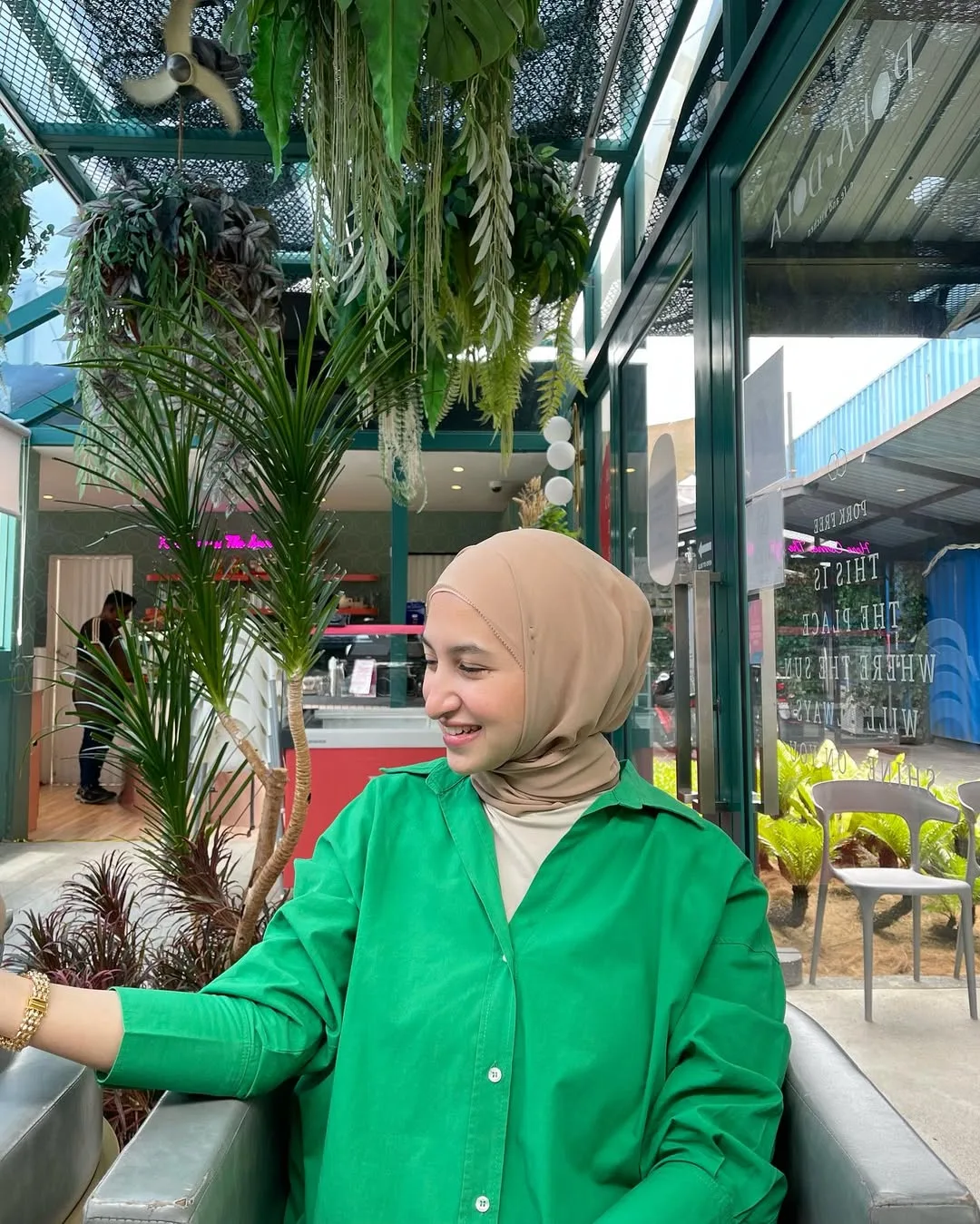 Berwajah Ayu, Humble & Jelita, Datin Balqish Suri Hati Dato’ Azril Bangga Kejayaan Suami & Bahagia Jadi Ibu 4 Anak!