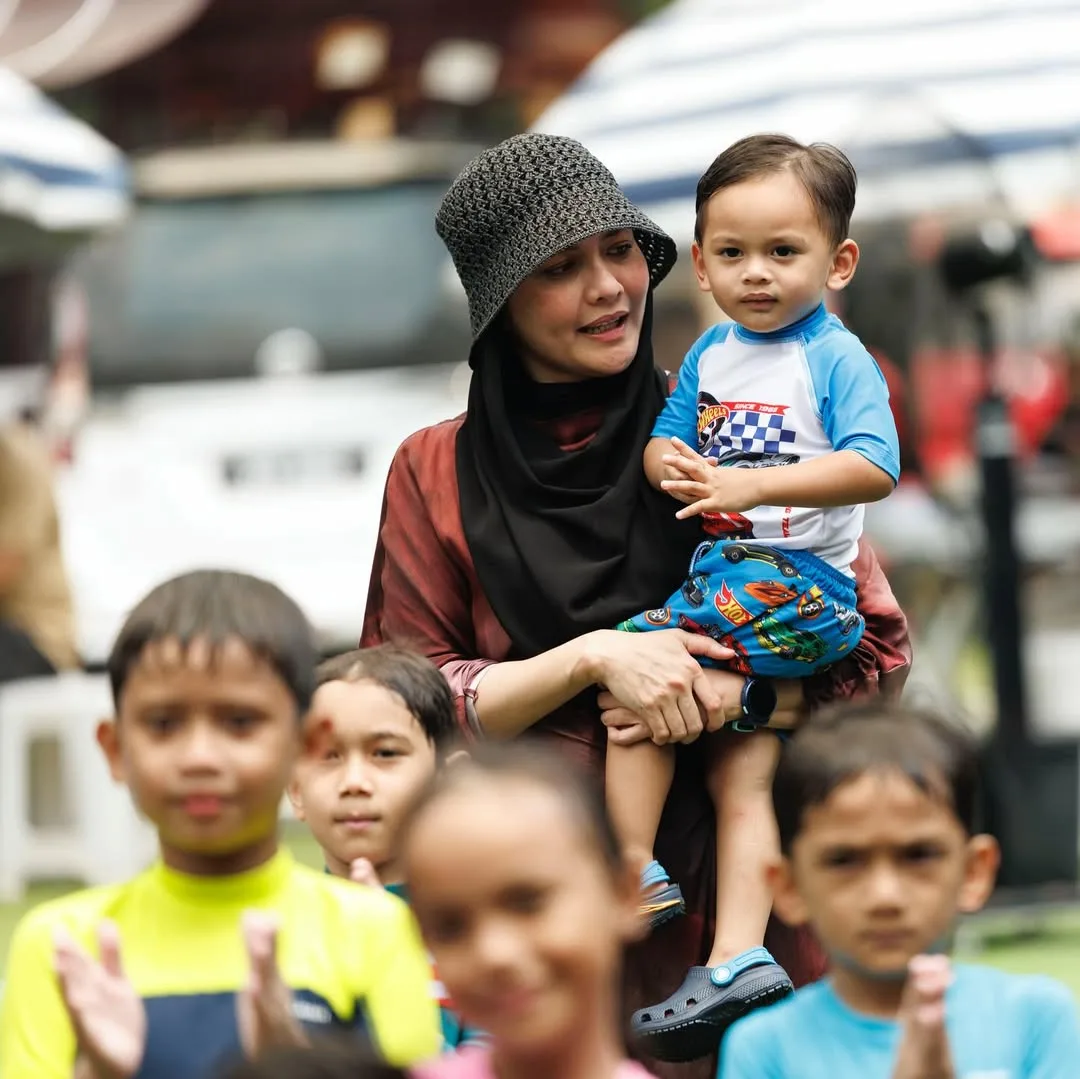 Tuah Alam Genap 2 Tahun, Datuk Remy Ishak & Datin Ezza Rai Birthday Anak Meriah Macam Pesta!