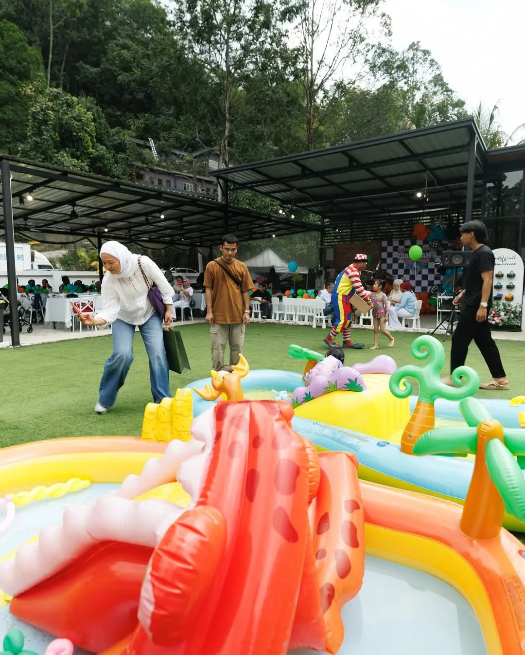 Tuah Alam Genap 2 Tahun, Datuk Remy Ishak & Datin Ezza Rai Birthday Anak Meriah Macam Pesta!