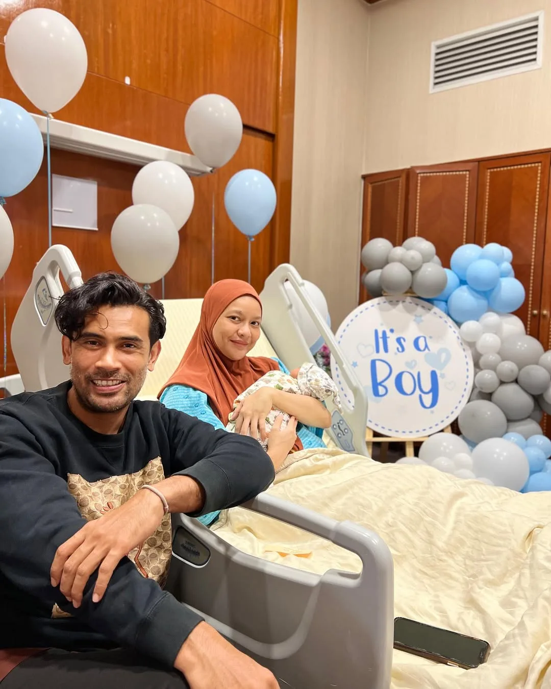 Tuah Alam Genap 2 Tahun, Datuk Remy Ishak & Datin Ezza Rai Birthday Anak Meriah Macam Pesta!