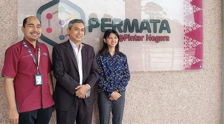 Dulu Penaung Permata Negara, Datin Seri Rosmah Mansor Terharu Gadis Genius Matematik Masuk Universiti No. 1 Dunia!