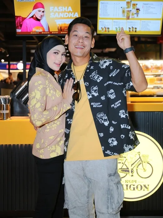 “Tak Selamanya Kita Di Atas..” Dari Pelakon Kini Usahawan Kedai Kopi, FASHA SANDHA Teruja Terokai Peluang Bisnes