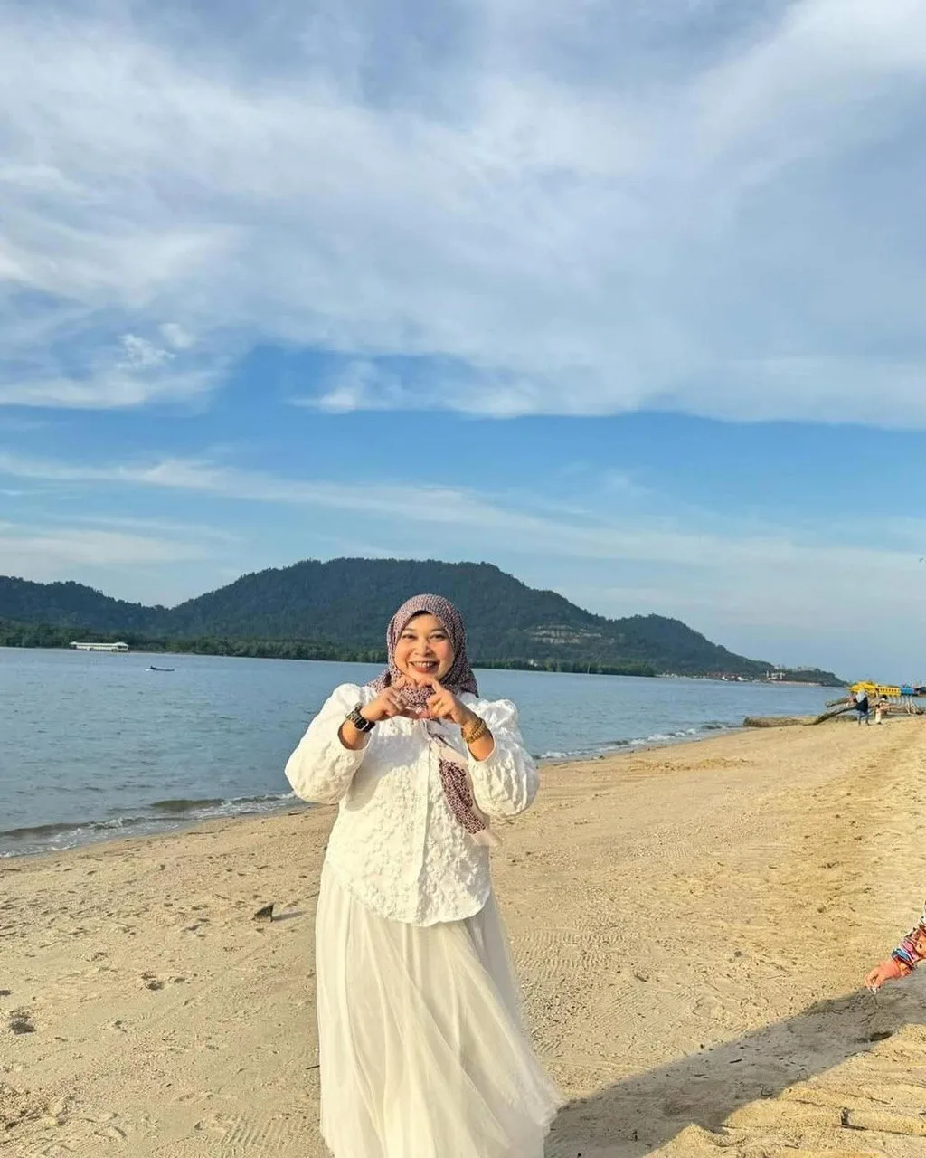 Bisnes Makin Maju HIDAYAH HAMZAH Kini Usahawan Sukses, Mampu Berdiri Di Atas Kaki Sendiri