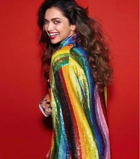 Terkenal Dengan Sikap Dermawan DEEPIKA PADUKONE Miliki Segalanya Pada Usia 39 Tahun 34 Terkenal Dengan Sikap Dermawan DEEPIKA PADUKONE Miliki Segalanya Pada Usia 39 Tahun