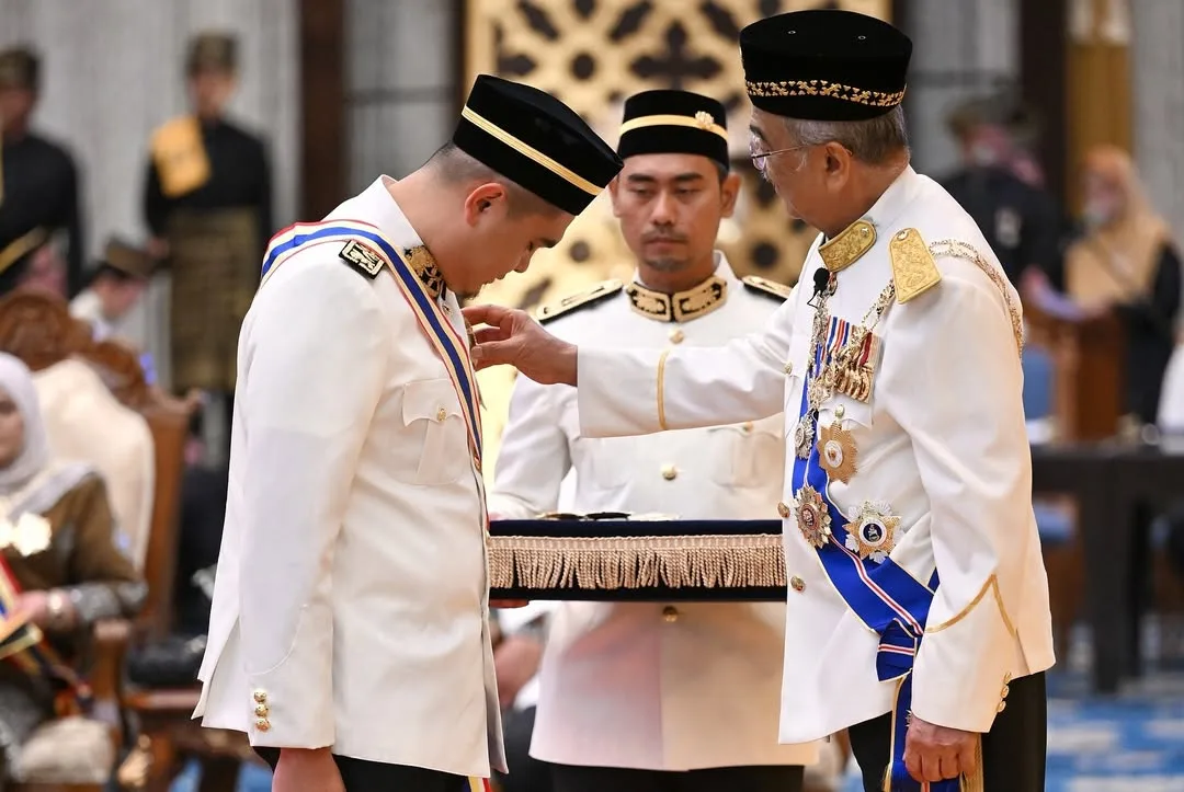 Bergelar Doktor Gigi & Ada Klinik Sendiri, Kejayaan Suri Hati Datuk Dr Akmal Saleh Ini Jadi Inspirasi!