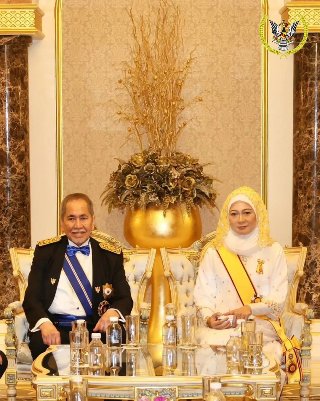 Bekas Pramugari & Pernah Jadi Guru, Keanggunan Isteri TYT Sarawak Toh Puan Datuk Patinggi Fauziah Jadi Bualan!