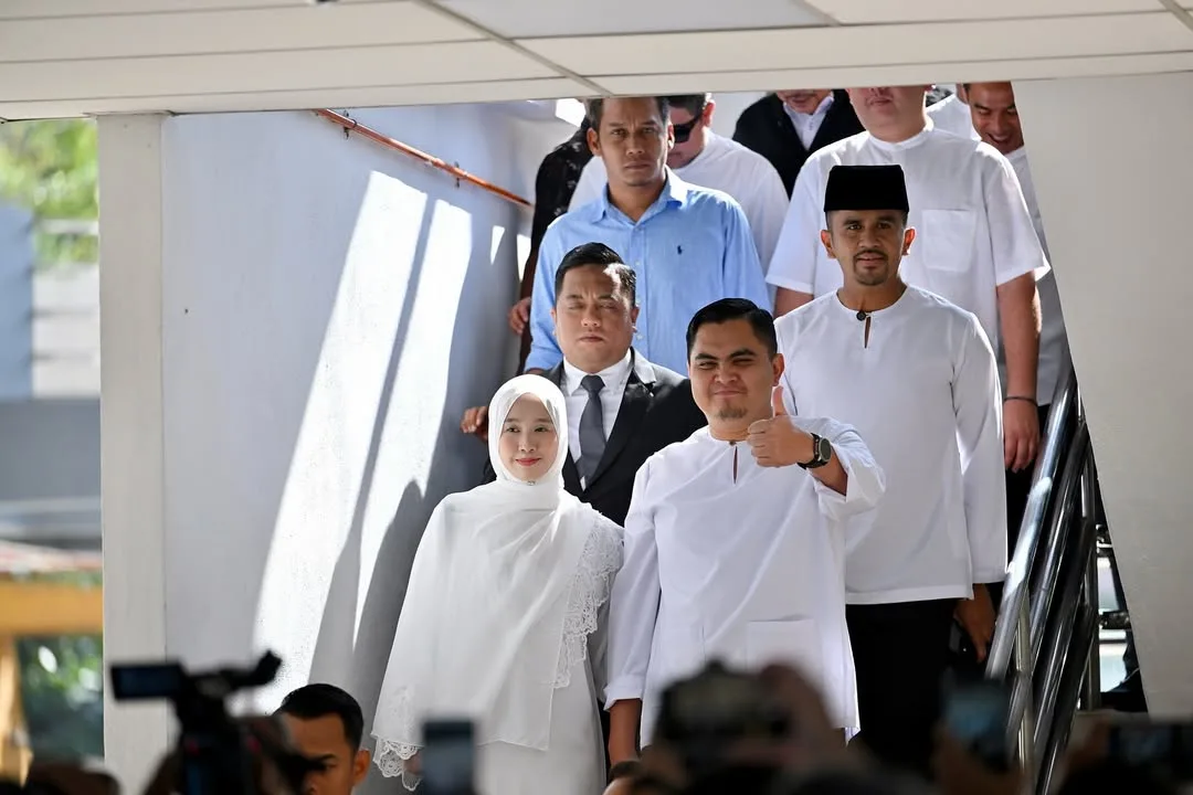 Bergelar Doktor Gigi & Ada Klinik Sendiri, Kejayaan Suri Hati Datuk Dr Akmal Saleh Ini Jadi Inspirasi!