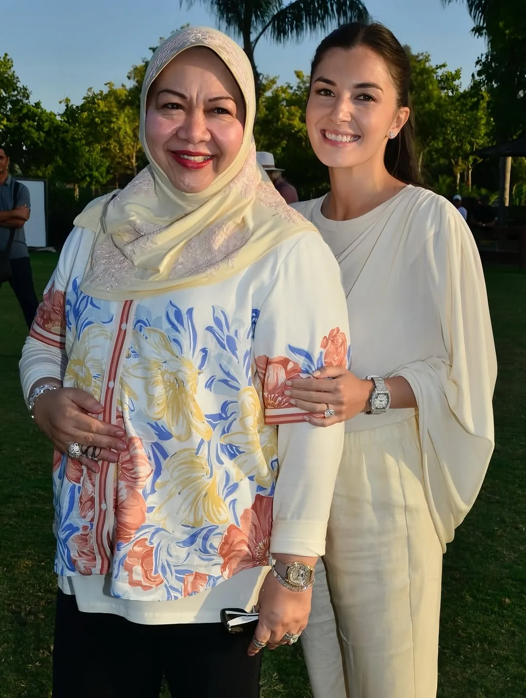 Bekas Isteri Sultan Brunei & Pramugari Brunei Royal Airlines, YM Datin Paduka Seri Dayang Hajah Mariam Anggun Usia 69!
