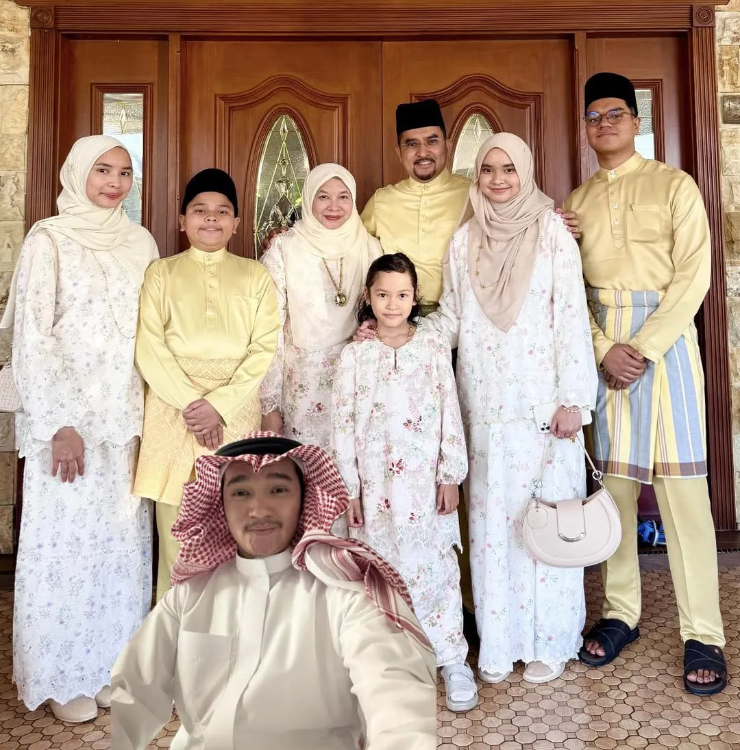 Hebat Prof Datin Dr Irwani, Isteri Dato’ Dr Asyraf Ini Terpelajar, Ibu 6 Anak & Lancar Buku Kewangan Islam!