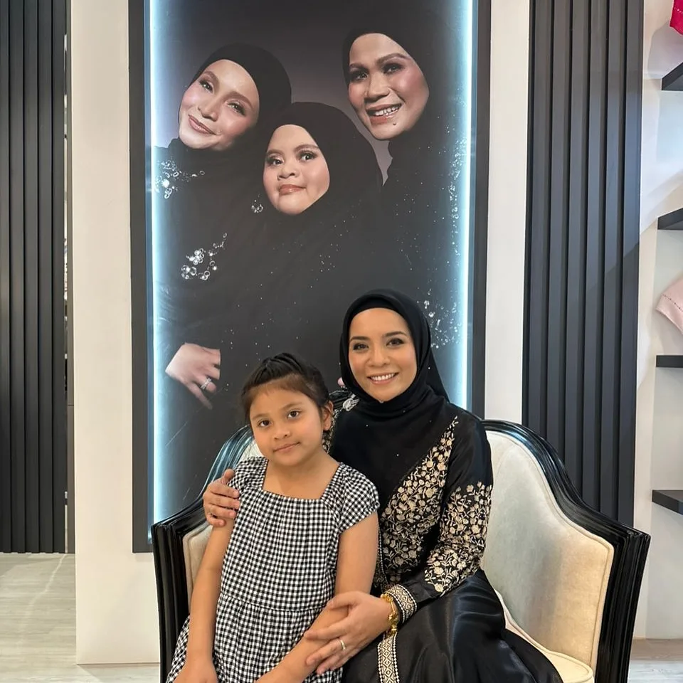 Dari Pelakon Ke Dunia Politik Kini Datin Anne Ngasri Pemilik Butik Tudung Mewah, “Ini Dakwah Kecil Melalui Perniagaan.”