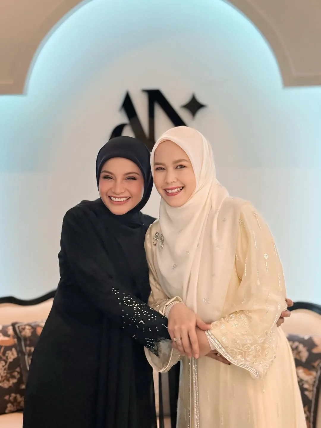 Dari Pelakon Ke Dunia Politik Kini Datin Anne Ngasri Pemilik Butik Tudung Mewah, “Ini Dakwah Kecil Melalui Perniagaan.”