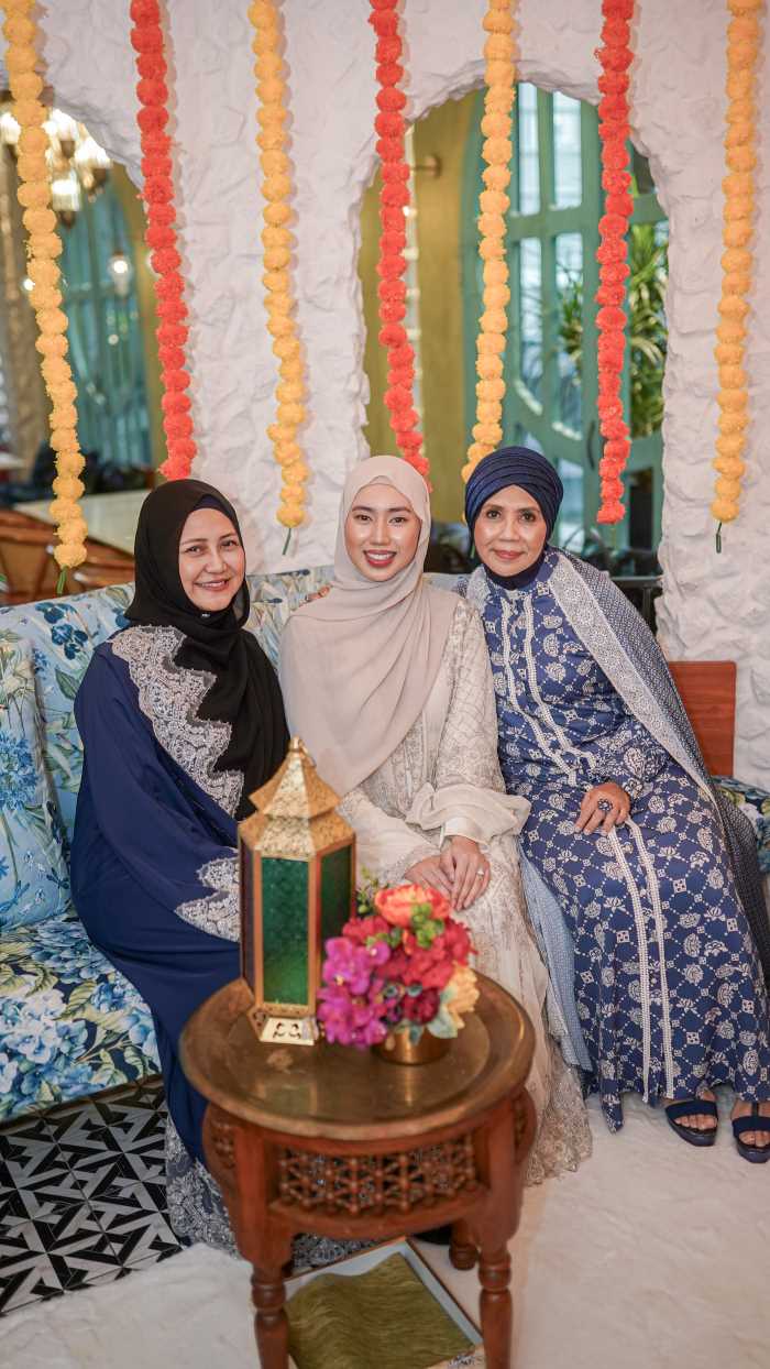 Lembutnya Wajah Bakal Menantu Tg Zawyah & Siti Nurhaliza, Izza Atirah Shirafuddin Berdebar Hitung Hari Bahagia