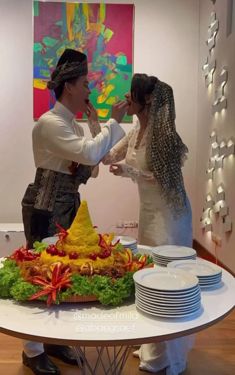 Cantik Persis Ratu, Hani Karmila Puteri Kesayangan Puan Sri Tiara Ini Sah Bergelar Isteri!