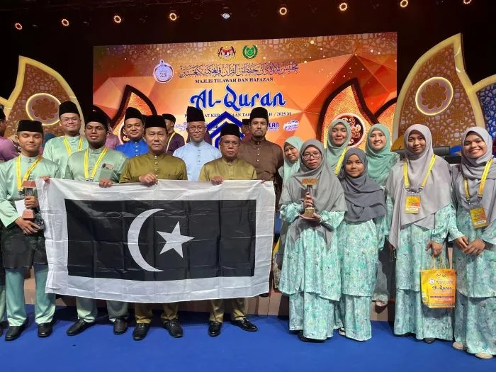 Guru Al-Quran Harumkan Nama Malaysia, Ustazah Wan Sofea Aini Rangkul Gelaran Johan Qariah