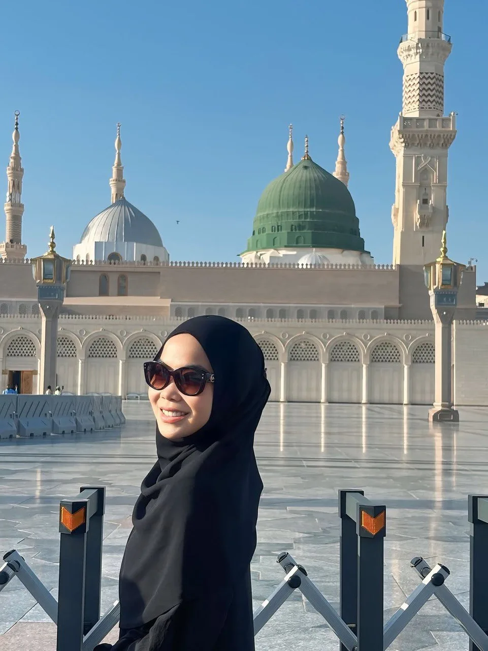 “Alhamdulillah, Selesai Umrah Pertama” Wani Kayrie Luah Syukur Urusan Ibadah Sekeluarga Dipermudahkan, Terharu Atas Doa Semua
