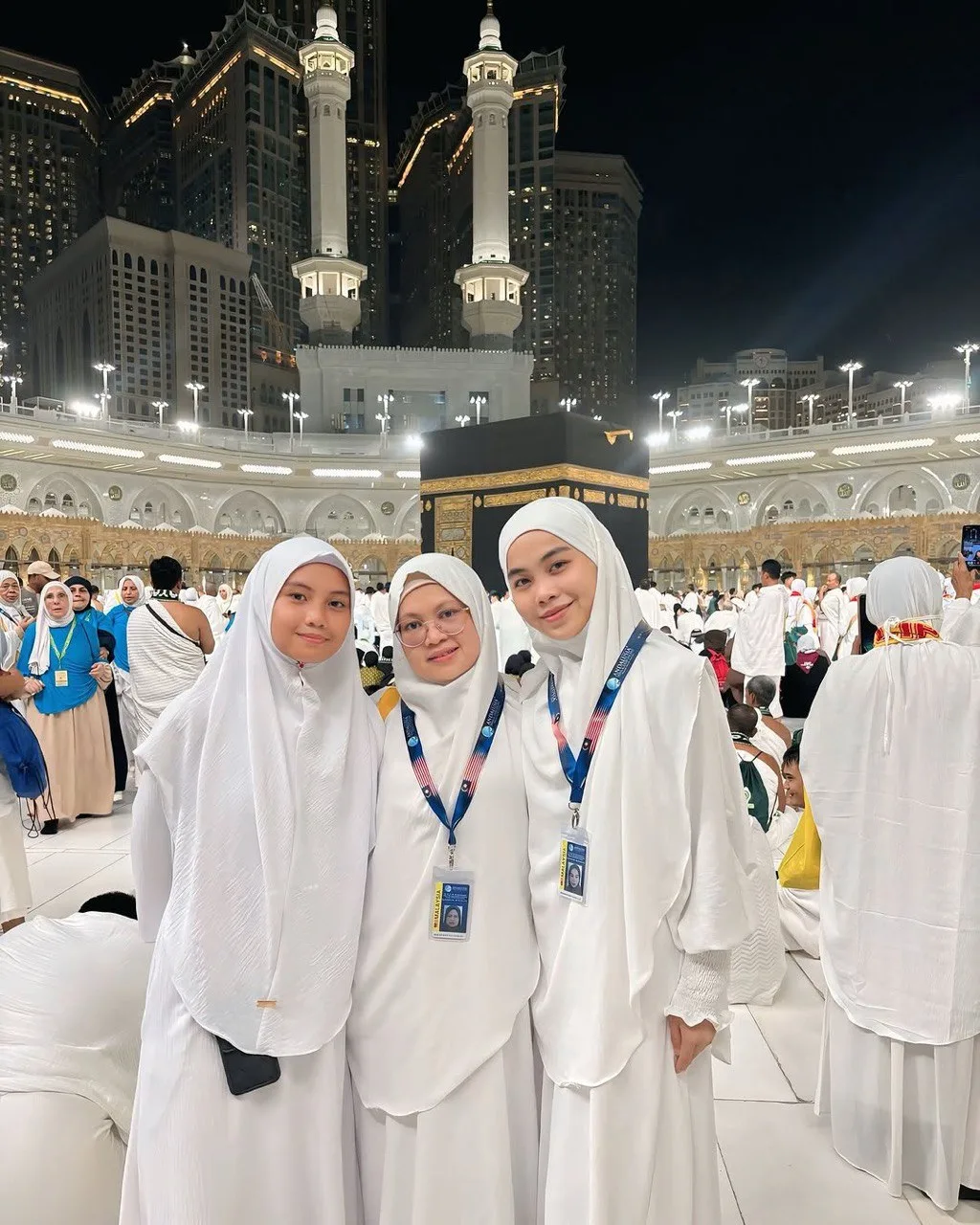 “Alhamdulillah, Selesai Umrah Pertama” Wani Kayrie Luah Syukur Urusan Ibadah Sekeluarga Dipermudahkan, Terharu Atas Doa Semua