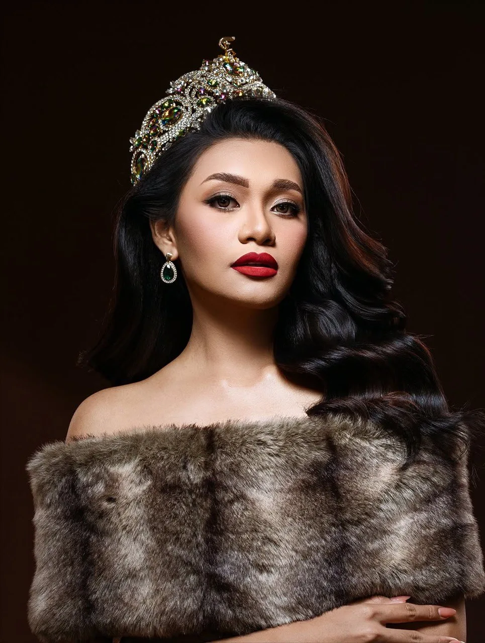 Wanita Iban Pertama Viviana Lin Terbang Ke Bangkok, Angkat Nama Malaysia Di Miss Grand International 2025