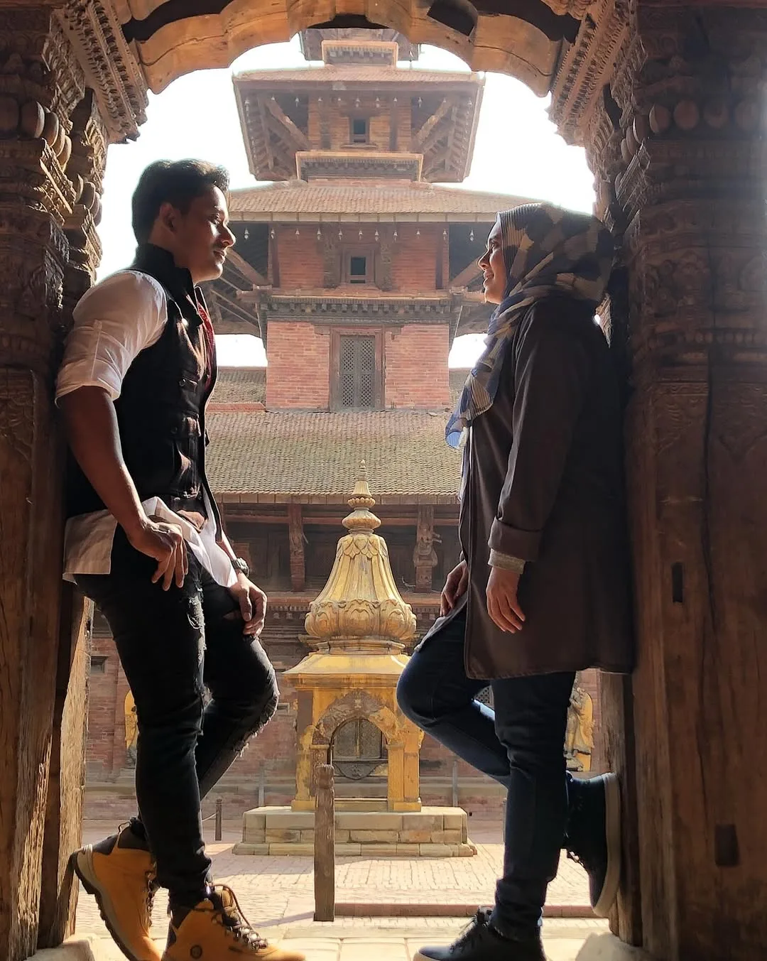 Ada ‘Master’ Ekonomi & Dibesarkan Dengan Didikan Agama Yang Baik, Terpikat Kesederhanaan Isteri Designer Ini! 15 Ada ‘Master’ Ekonomi & Dibesarkan Dengan Didikan Agama Yang Baik, Terpikat Kesederhanaan Isteri Designer Ini!