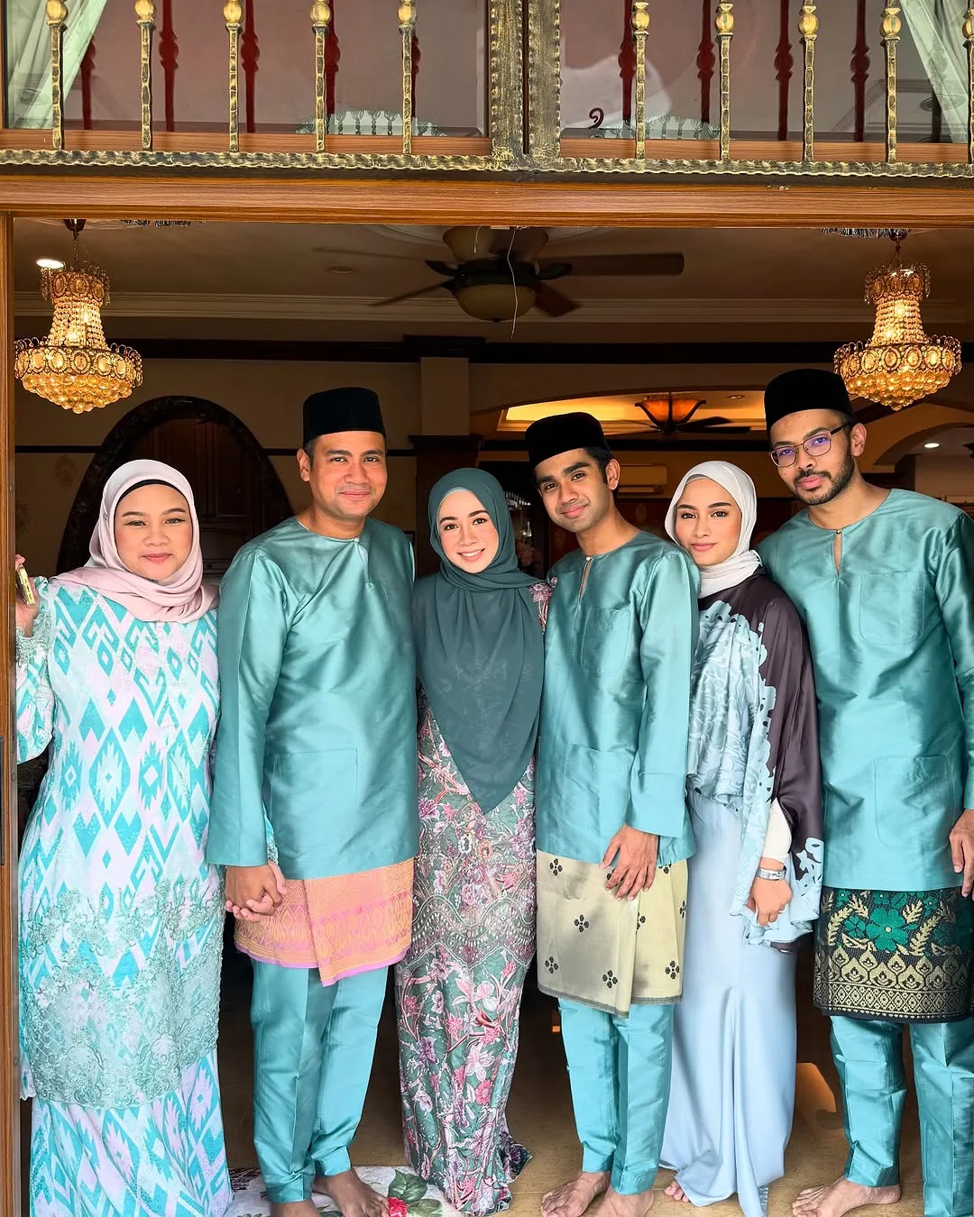 Lebih Sedekad Bergelar Anak Seni, Karier Amira Othman Terus Mekar Di Persada Seni