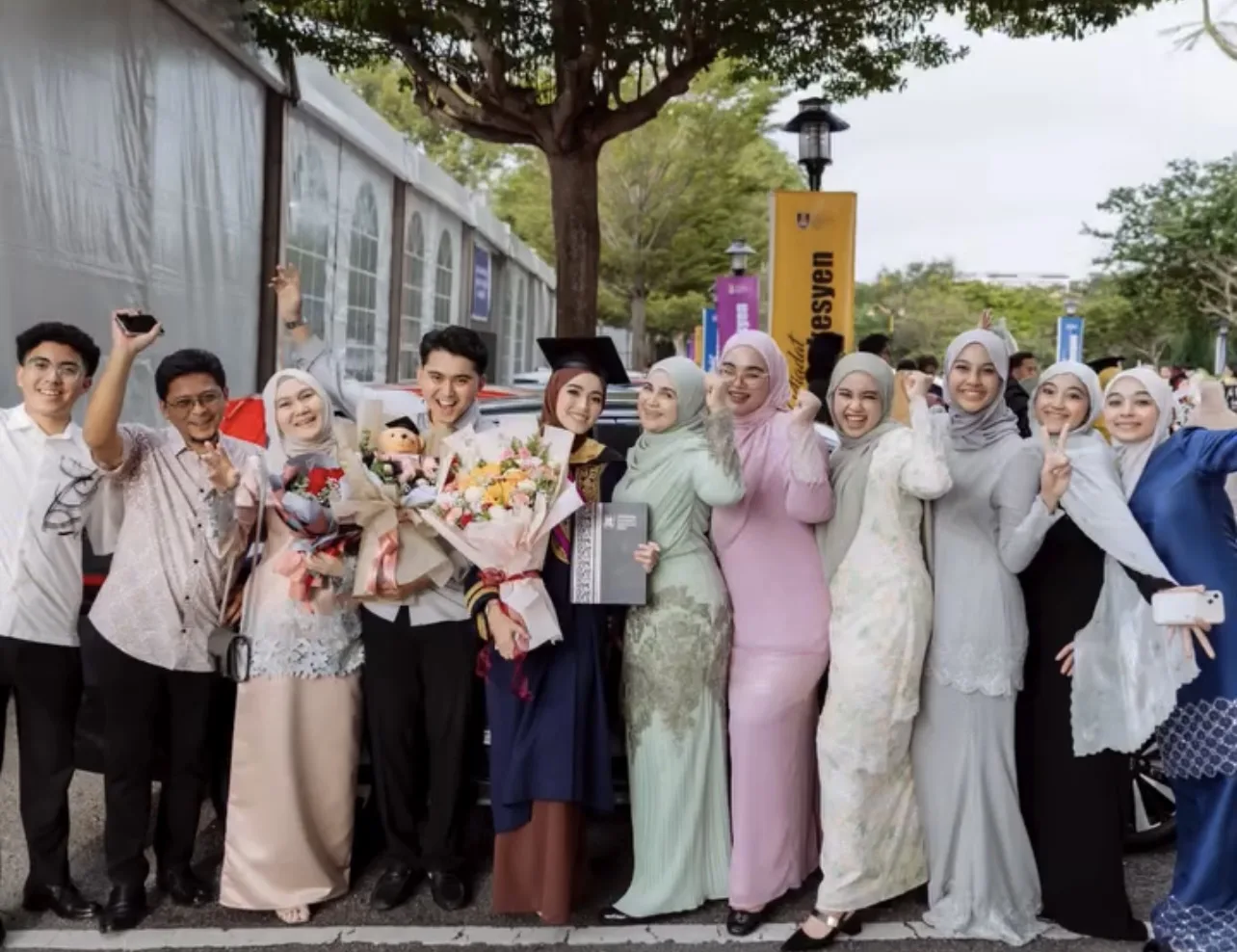 Suami Buat ‘Surprise’ Hadiahkan Kereta Sempena Tamat Pengajian Master “Saya Sangat Tersentuh” NURQUEEN SAYANG