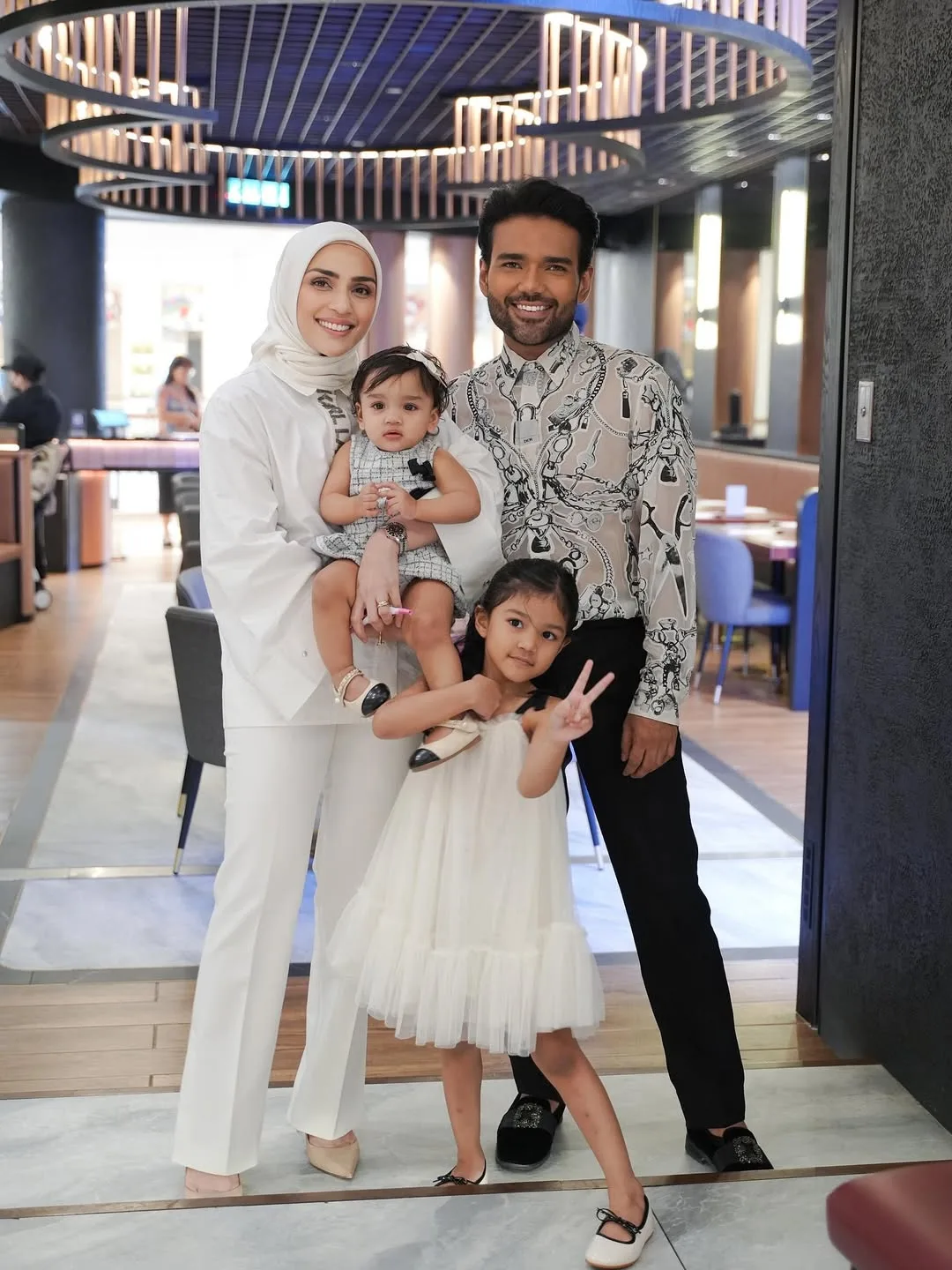 Ikut Bapa Bekerja Di Dubai & Rai Birthday, Rizqaa Anak Rizman & Nurida Suraya Genap Usia 5 Tahun!
