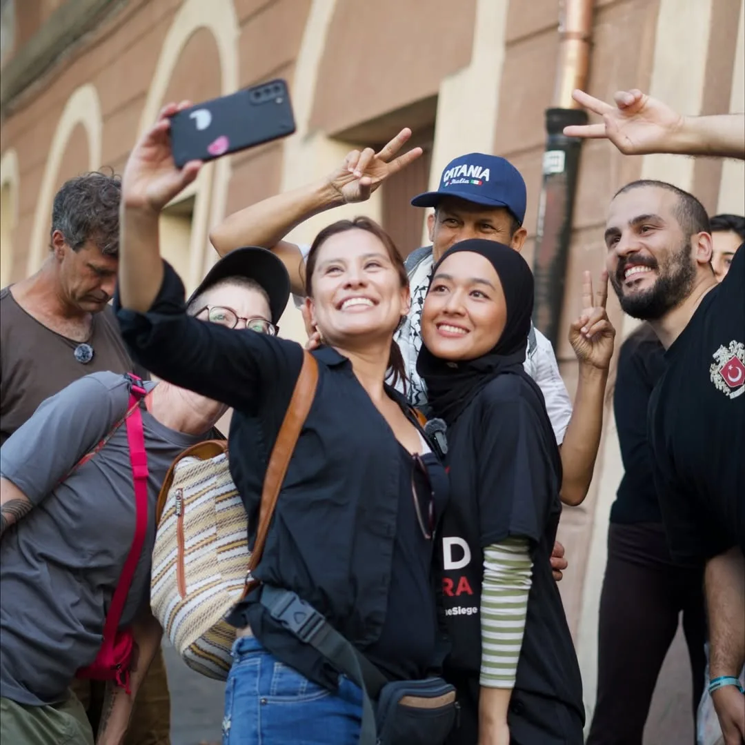 "Bot Bergegar, Rasa Luruh Jantung!" Farah Lee Saksi Detik Mencemaskan Dalam Misi Global Sumud Flotilla 26 “Bot Bergegar, Rasa Luruh Jantung!” Farah Lee Saksi Detik Mencemaskan Dalam Misi Global Sumud Flotilla