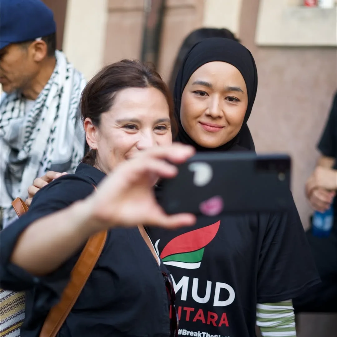 "Bot Bergegar, Rasa Luruh Jantung!" Farah Lee Saksi Detik Mencemaskan Dalam Misi Global Sumud Flotilla 27 “Bot Bergegar, Rasa Luruh Jantung!” Farah Lee Saksi Detik Mencemaskan Dalam Misi Global Sumud Flotilla