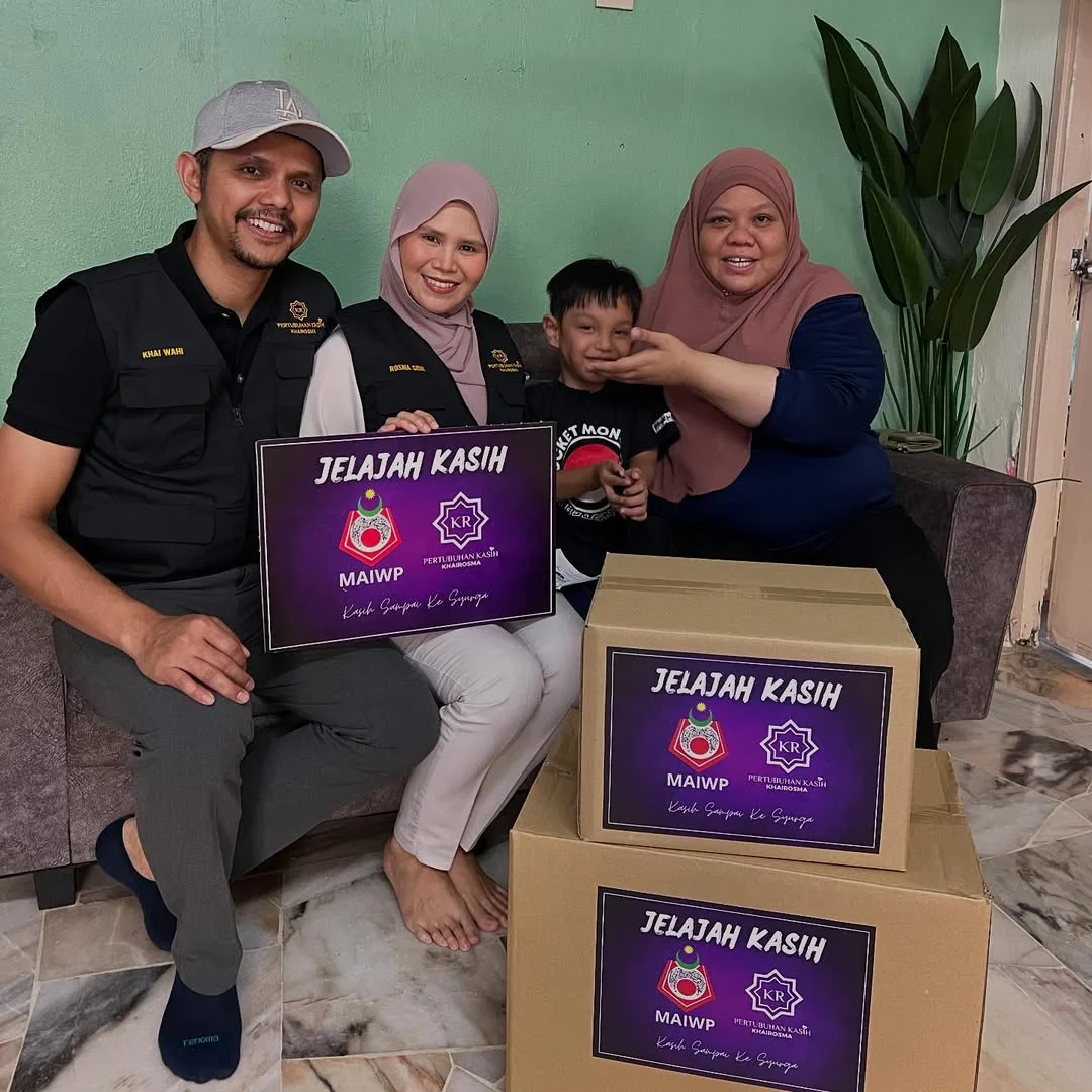 Bahagia 17 Tahun Kahwin, Selain Ligat Bisnes Khai Rosma Ada Badan Amal Sendiri Bantu Orang Memerlukan!