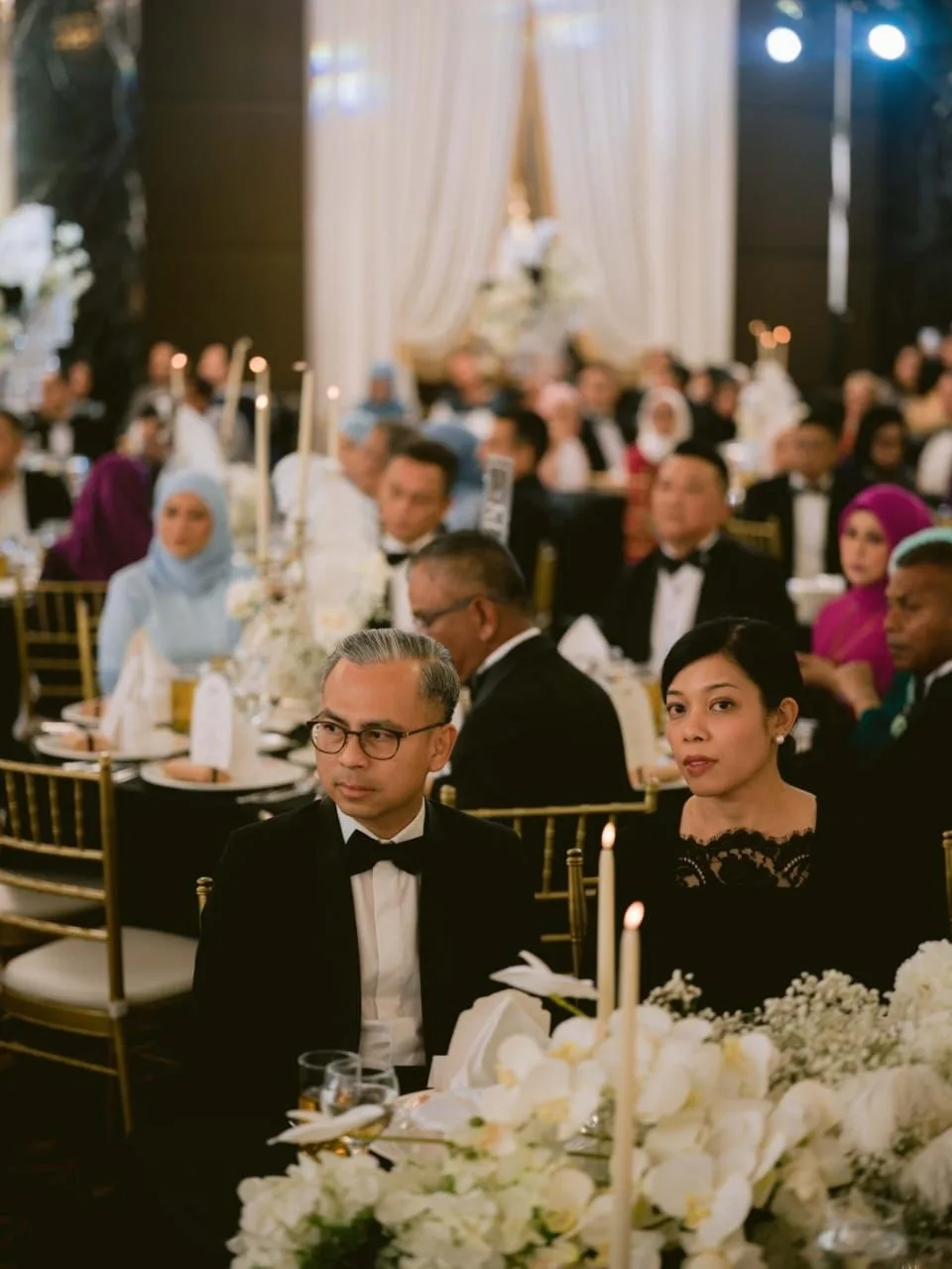 Malam Resepsi Perkahwinan Aazief & Izza Berkonsepkan Venice, Pelamin Mewah Saksi Cinta Abadi