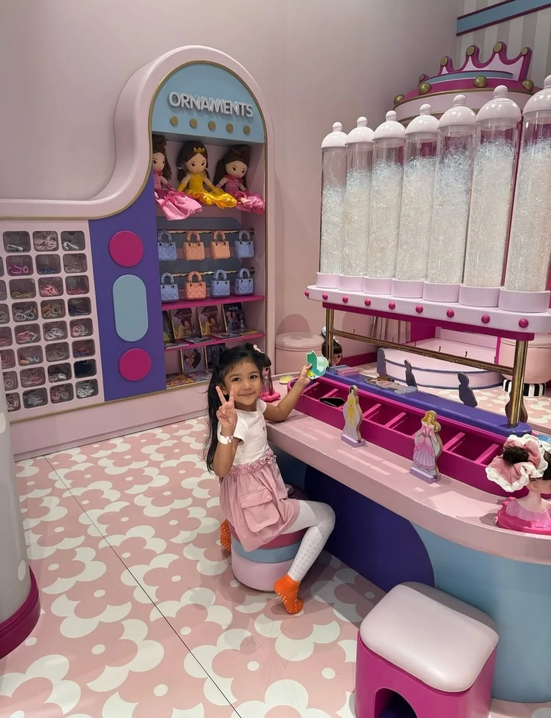 Ikut Bapa Bekerja Di Dubai & Rai Birthday, Rizqaa Anak Rizman & Nurida Suraya Genap Usia 5 Tahun!