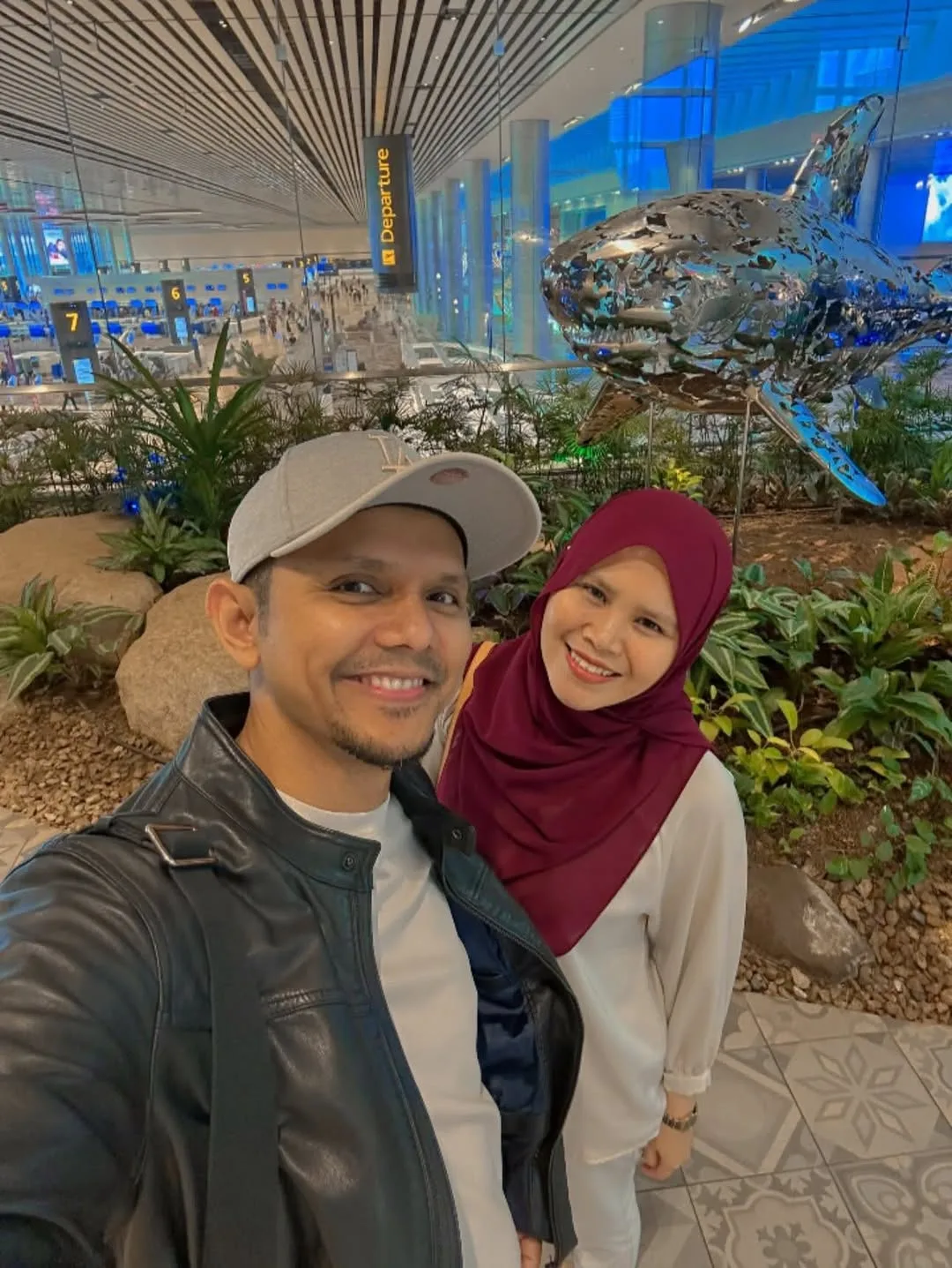 Bahagia 17 Tahun Kahwin, Selain Ligat Bisnes Khai Rosma Ada Badan Amal Sendiri Bantu Orang Memerlukan!