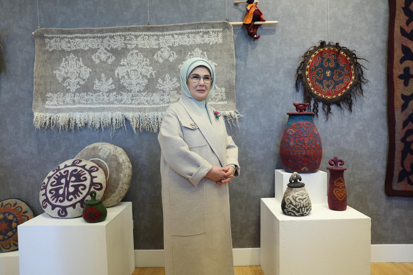 Emine Erdogan Anggun Usia 70, Inilah Isteri Pemimpin Turkiye Yang Bantu Bebaskan Aktivis GSF & Cakna Nasib Insan Tertindas