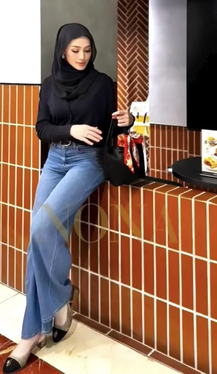 Bahagia Tinggal Bersama Keluarga Mentua, Datin Niena Baharun Titip Nasihat Jadilah Menantu Yang Beradab 50 Bahagia Tinggal Bersama Keluarga Mentua, Datin Niena Baharun Titip Nasihat Jadilah Menantu Yang Beradab