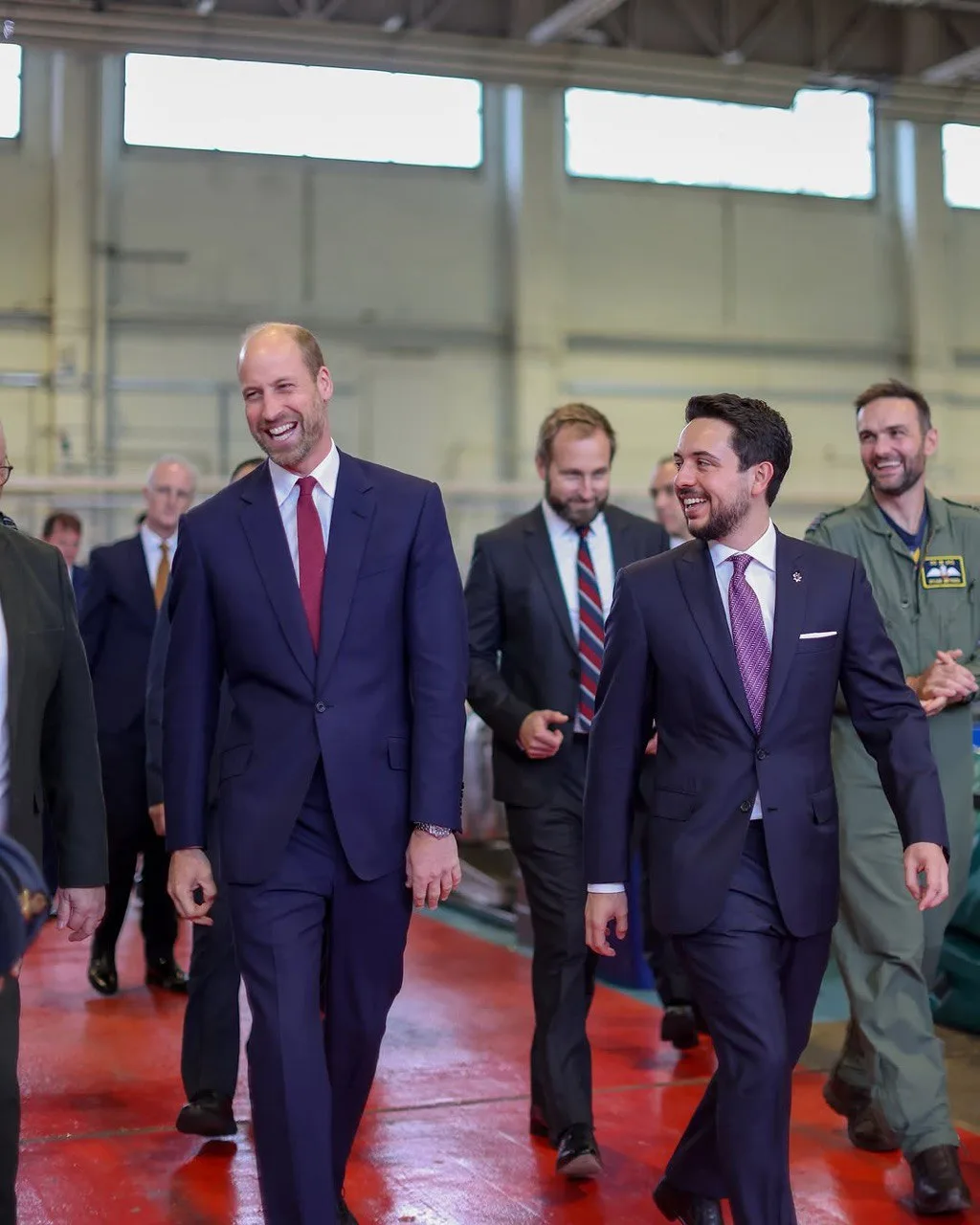 Gaya Anggun Dua Puteri Jelita, Kate Middleton & Puteri Rajwa Dalam Busana Business Chic