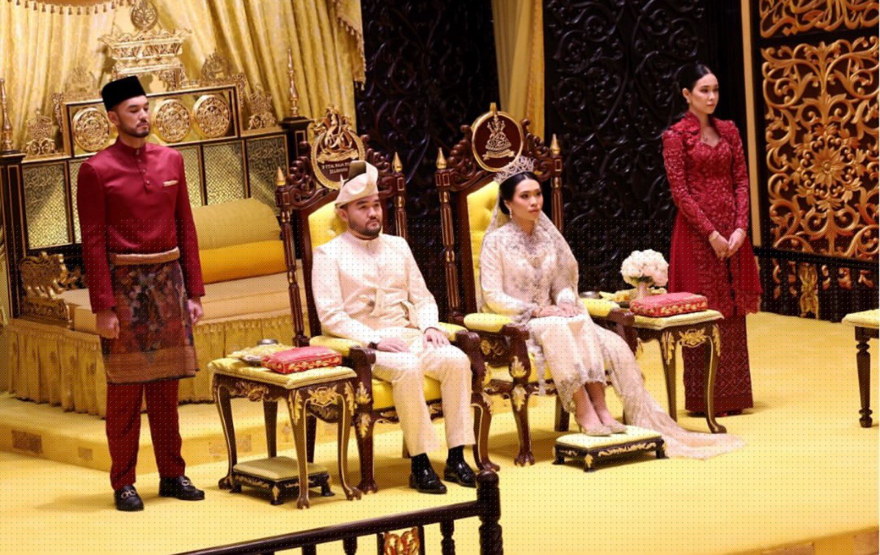 Persandingan Diraja Tengku Amir Shah & Afzaa Fadini Penuh Istiadat Kesultanan Selangor