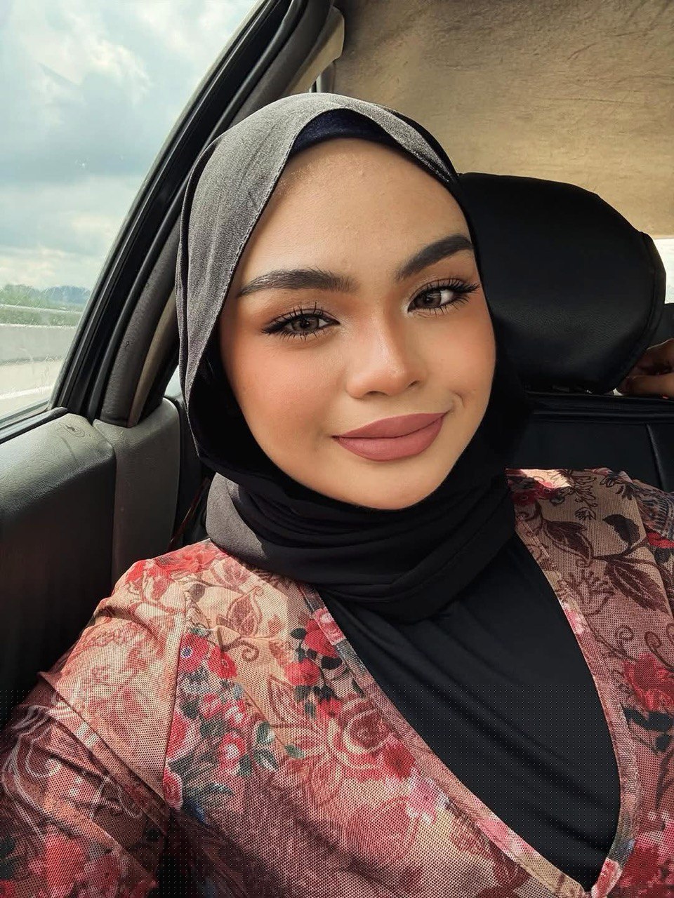 “Umai Bertudung Atas Kehendaknya Sendiri, Dia Rasa Sangat Tenang” Siti Sairah Luah Syukur