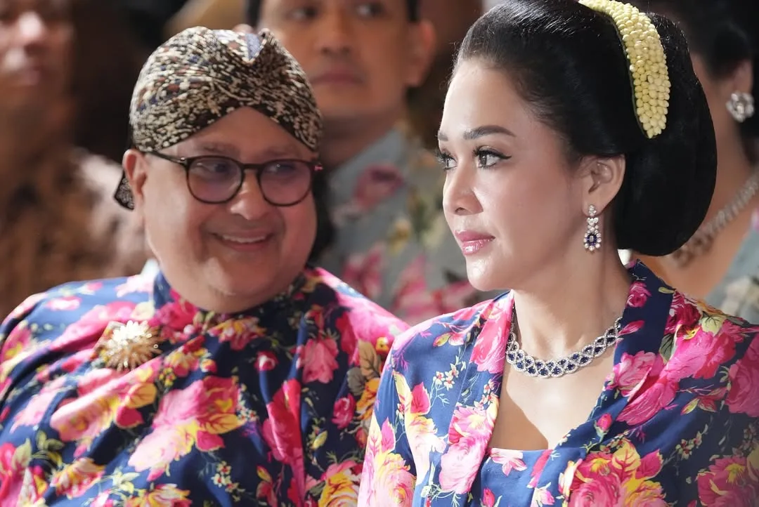 Pernah Kecewa Rumah Tangga Hancur, Kini Maia Estianty Ratu Hati Irwan Mussry Kian Bahagia & Rai Anniversary Ke-7!