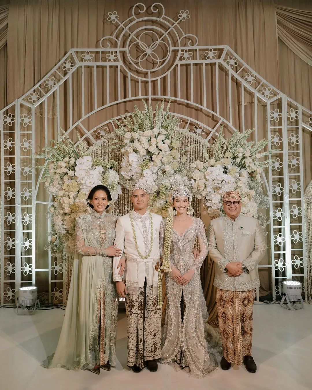 Pernah Kecewa Rumah Tangga Hancur, Kini Maia Estianty Ratu Hati Irwan Mussry Kian Bahagia & Rai Anniversary Ke-7!