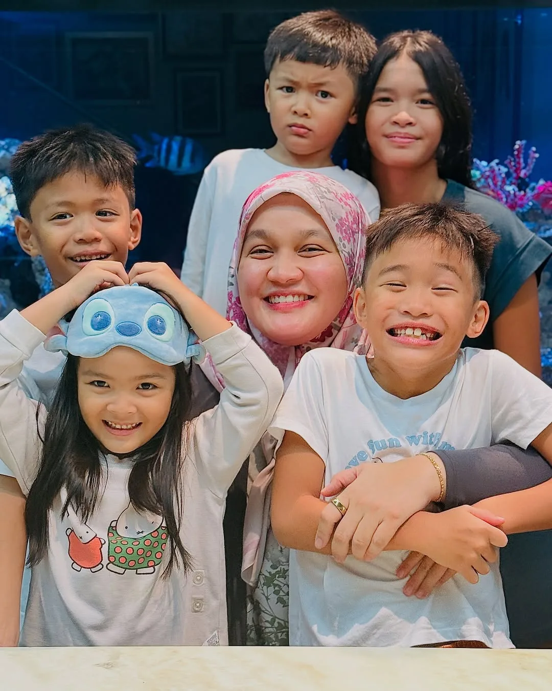 Kurniaan Terindah 15 Tahun Kahwin, Dato’ Dr Sheikh Muszaphar Bahagia Punya Isteri Solehah & 7 Cahaya Mata!