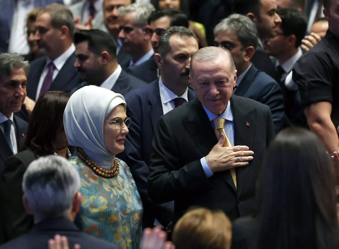 Emine Erdogan Anggun Usia 70, Inilah Isteri Pemimpin Turkiye Yang Bantu Bebaskan Aktivis GSF & Cakna Nasib Insan Tertindas