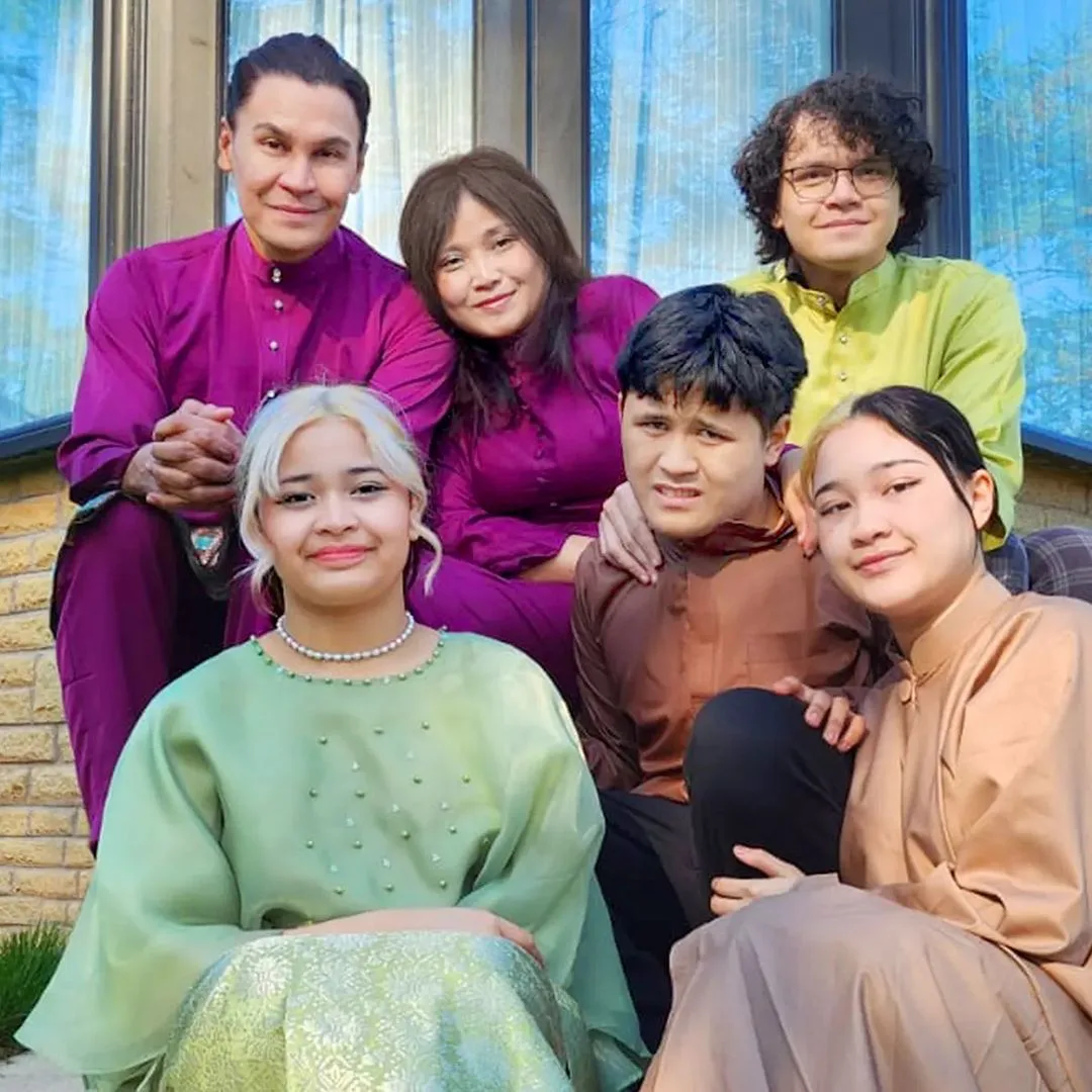 Tetap ‘Dating’ Walau Hampir 26 Tahun Kahwin, Kemesraan Edry & Milia Serta Sikap Optimis Mereka Ada Anak Istimewa Cetus Inspirasi!