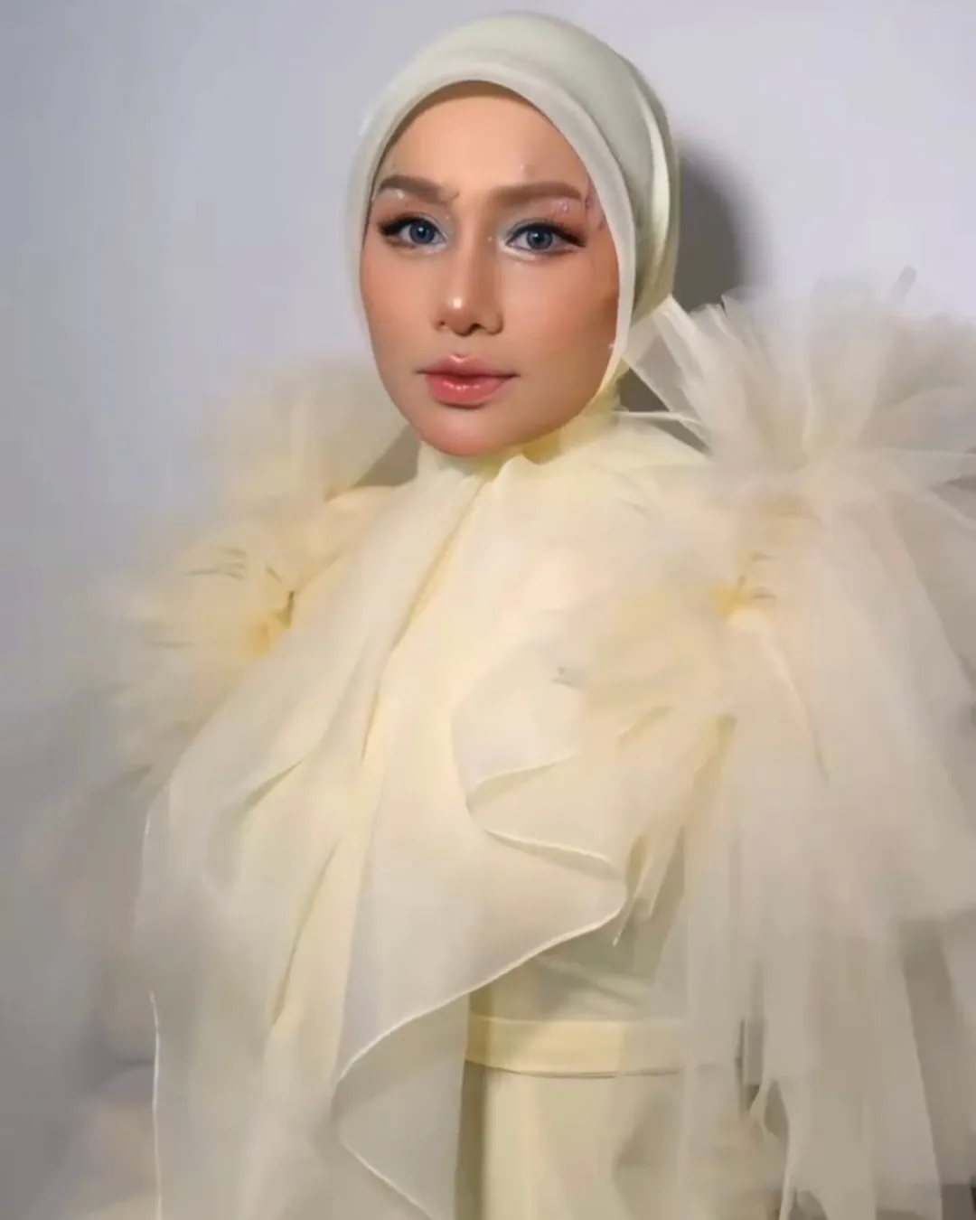 Moga Istiqamah! Elly Mazlein Tampil Ayu Berhijab Akui Tersentuh Semangat & Perjuangan Aktivis GSF