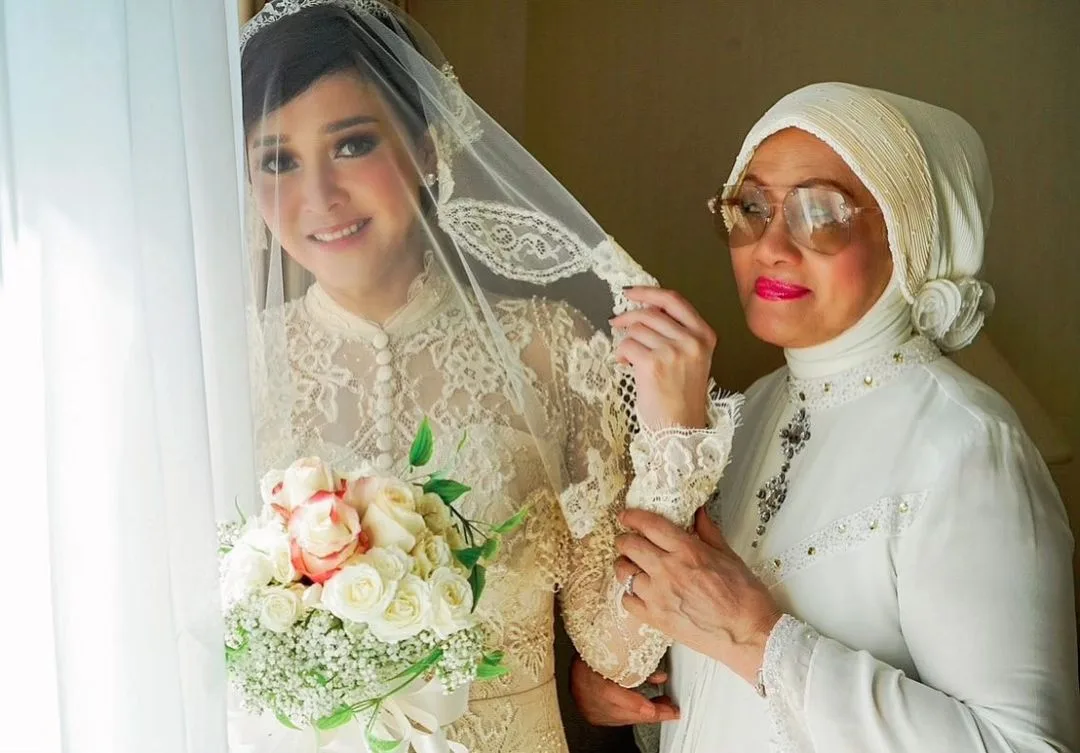 Pernah Kecewa Rumah Tangga Hancur, Kini Maia Estianty Ratu Hati Irwan Mussry Kian Bahagia & Rai Anniversary Ke-7!