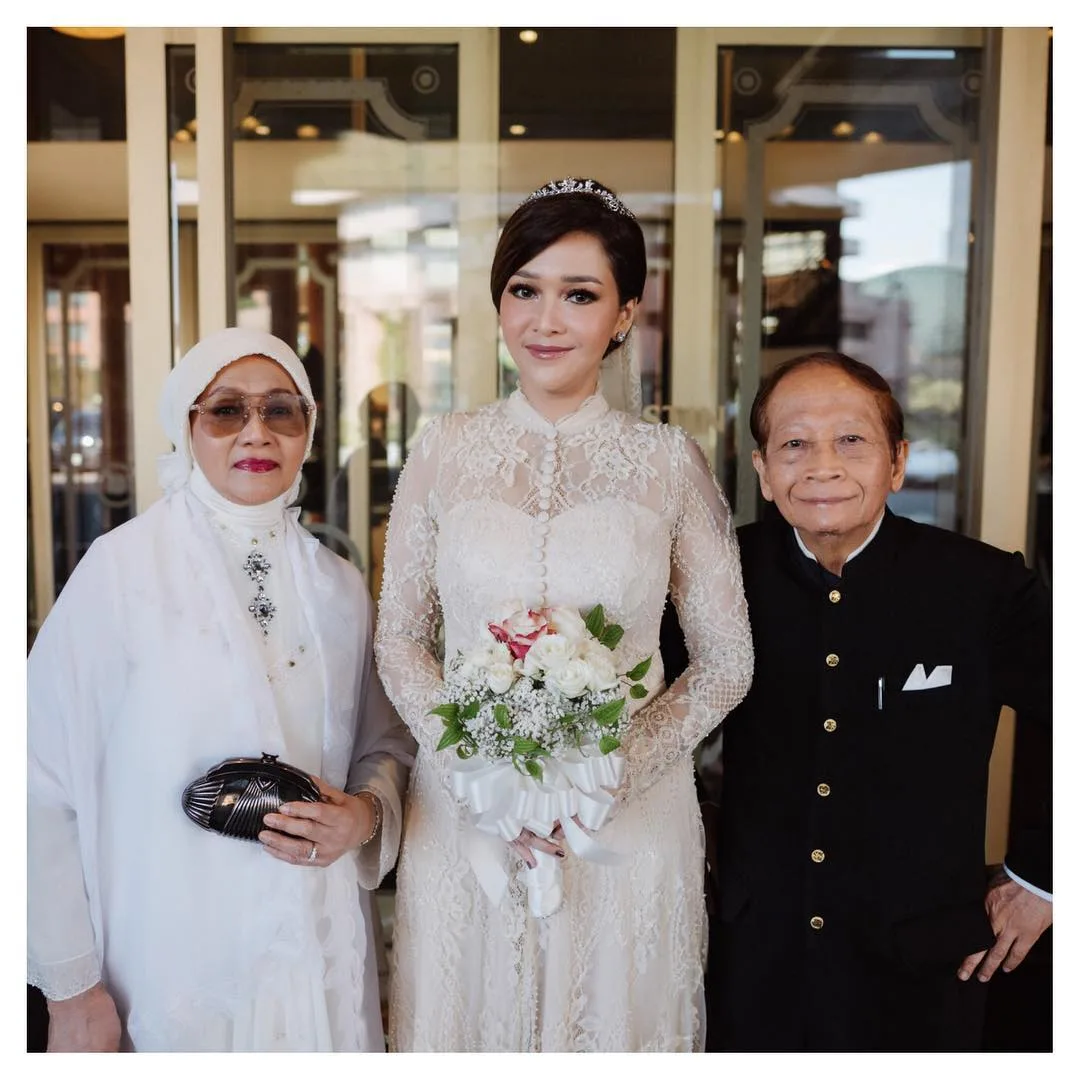 Pernah Kecewa Rumah Tangga Hancur, Kini Maia Estianty Ratu Hati Irwan Mussry Kian Bahagia & Rai Anniversary Ke-7!