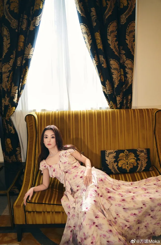 Moka Fang Usia 38 & Ibu Anak 3, Potret Cantik Isteri Aaron Kwok Selepas Bersalin Tuai Pujian