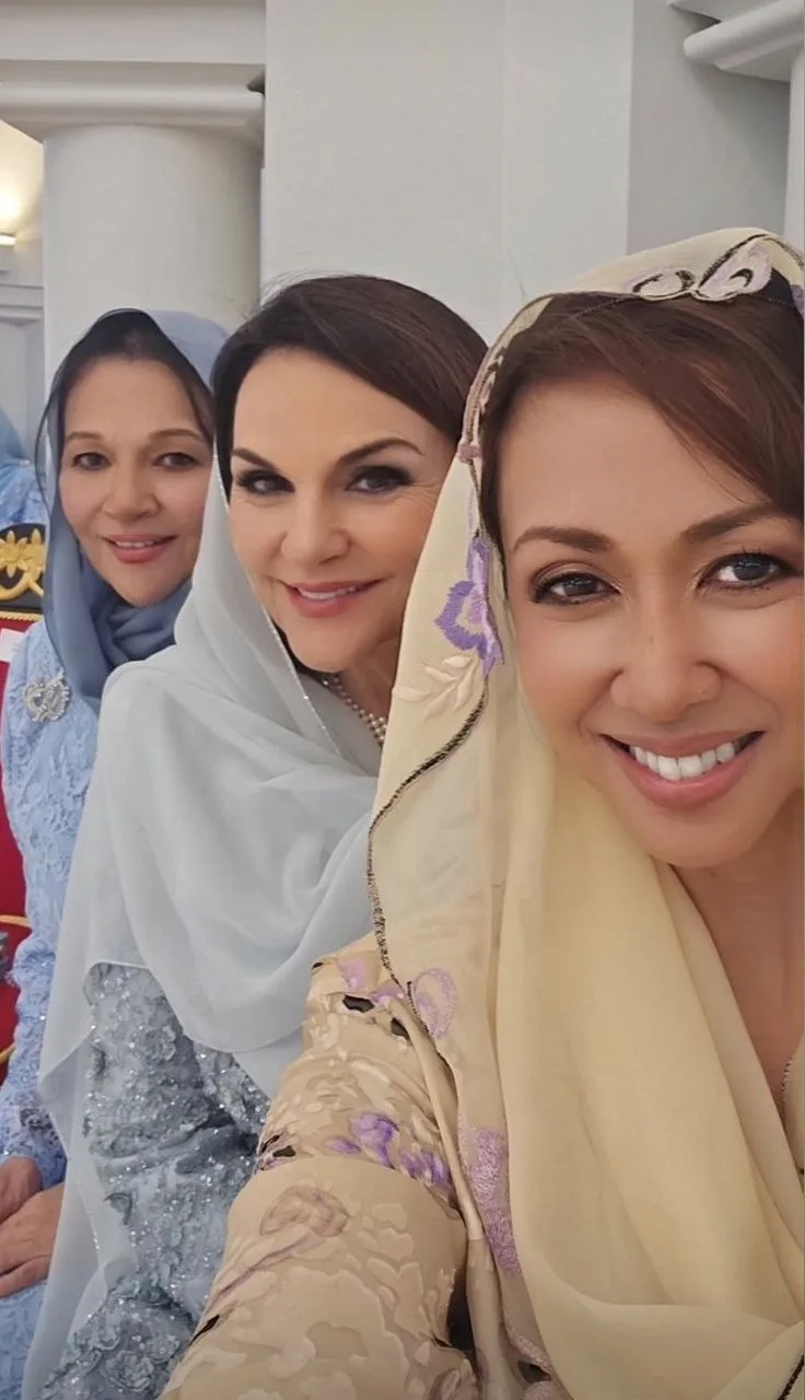 Hadir Rai Hari Bahagia Tengku Amir Shah, Penampilan & Wajah Jelita Puan Nur Lisa Idris Abdullah Jadi Tumpuan!